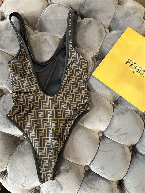 fendi plavky damske|Fendi .